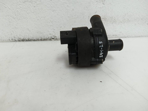  BOMBA AGUA Mercedes-Benz CLASE C (BM 204) BERLINA 