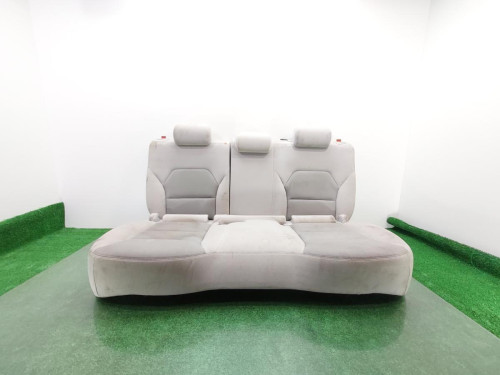 ASIENTOS TRASEROS MERCEDES-BENZ CLASE B (BM 246) 