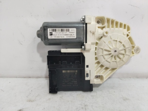 MOTOR ELEVALUNAS DELANTERO DERECHO Seat LEON (1P1) 