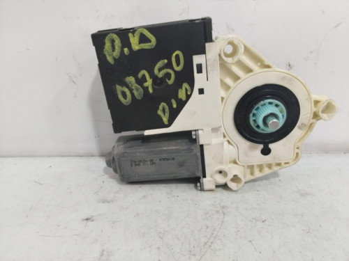 MOTOR ELEVALUNAS DELANTERO DERECHO Seat LEON (1P1) 
