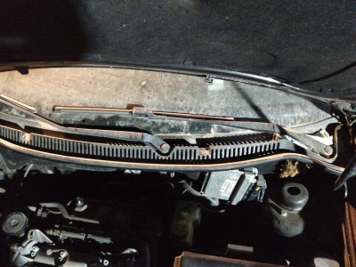 MOTOR LIMPIA DELANTERO