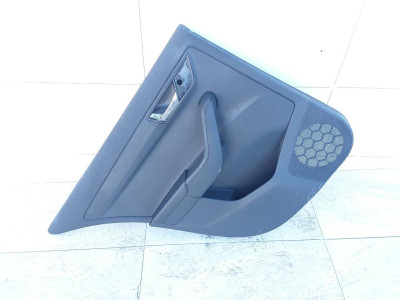 GUARNECIDO PUERTA TRASERA IZQUIERDA