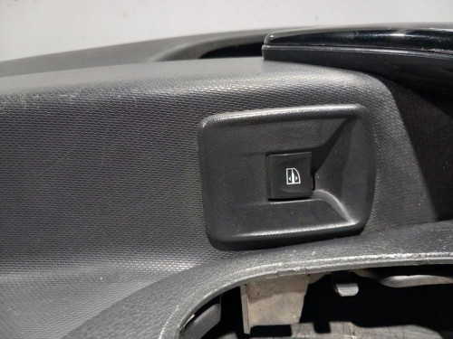 GUARNECIDO PUERTA DELANTERA DERECHA Dacia LOGAN MCV II FAMILIAR 