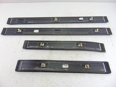 MOLDURA, MERCEDES-BENZ, CLASE E (BM 211) BERLINA