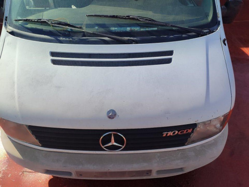 MERCEDES-BENZ VITO FURGÓN (638) — vehículo donante para recambios 