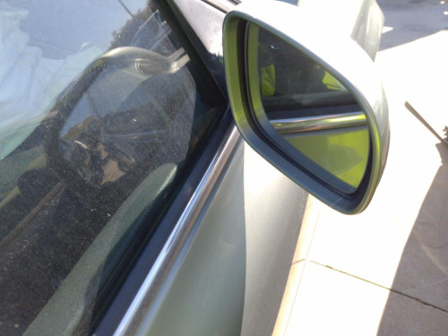 RETROVISOR DERECHO used