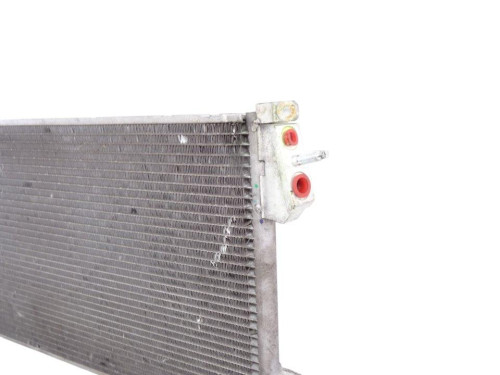CONDENSADOR / RADIADOR AIRE ACONDICIONADO de segunda mano