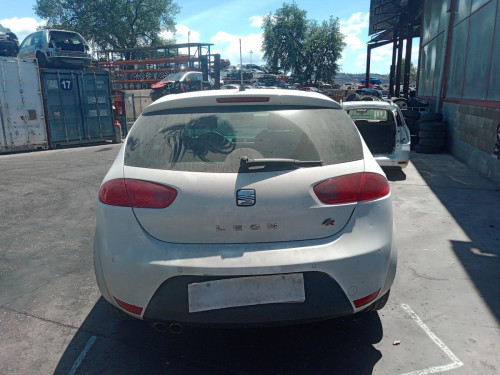  SEAT LEON (1P1) 