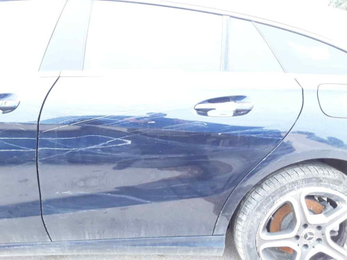 PUERTA TRASERA IZQUIERDA MERCEDES-BENZ CLASE CLA (BM 117) 