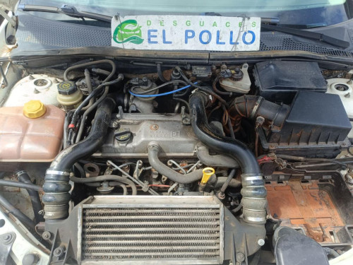  FORD FOCUS BERLINA (CAK) 