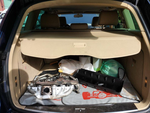  VOLKSWAGEN TOUAREG (7LA) 