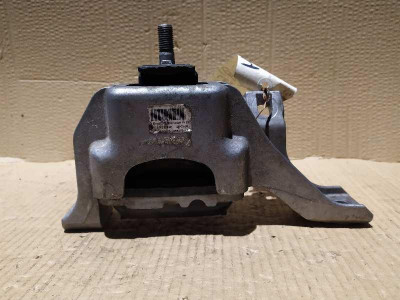 SOPORTE MOTOR DERECHO