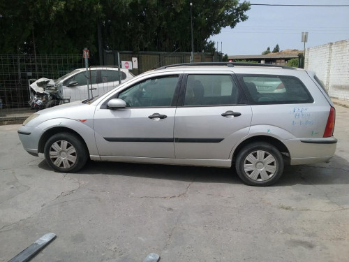  FORD FOCUS FAMILIAR (CAK) 