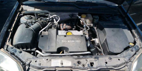  OPEL VECTRA C BERLINA 