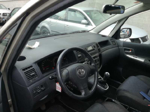 TOYOTA COROLLA VERSO (E12) — автомобиль-донор на запчасти 