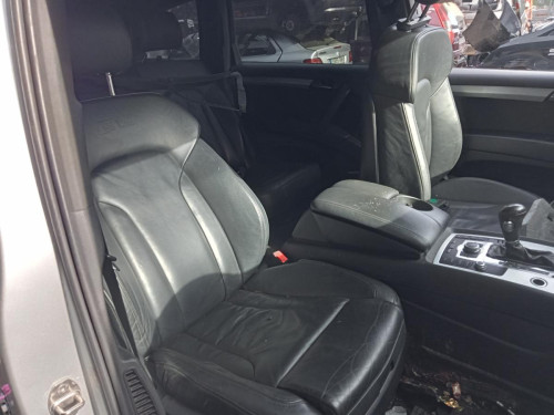  AUDI Q7 (4L) 