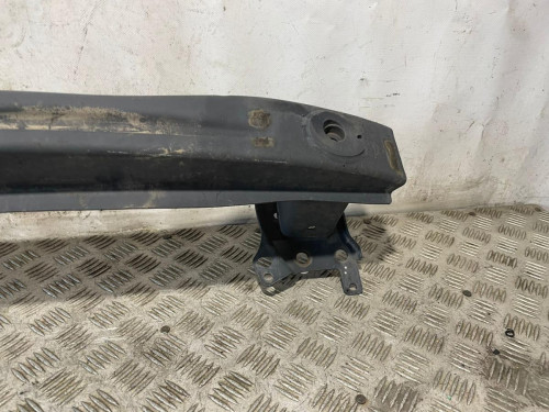 REFUERZO PARAGOLPES DELANTERO 