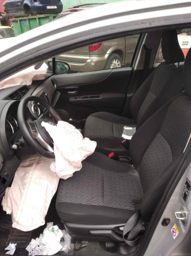  TOYOTA YARIS (KSP1/NLP1/NSP1) 