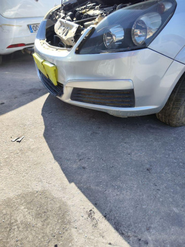 PARAGOLPES DELANTERO Opel ZAFIRA B 