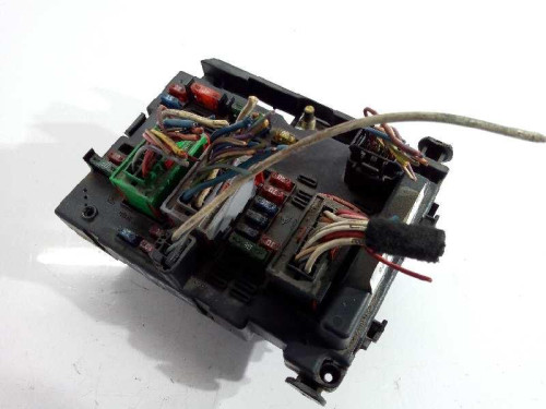  CAJA RELES / FUSIBLES Peugeot 307 BREAK / SW (S1)(04.2002) 