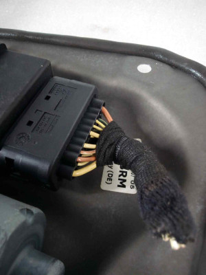 ELEVALUNAS TRASERO IZQUIERDO, VOLKSWAGEN, GOLF V (1K1)(10.2003)