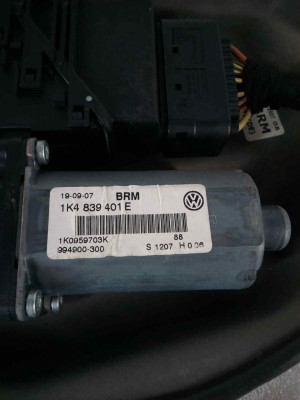 ELEVALUNAS TRASERO IZQUIERDO, VOLKSWAGEN, GOLF V (1K1)(10.2003)