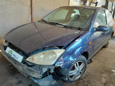 FORD FOCUS BERLINA (CAK)