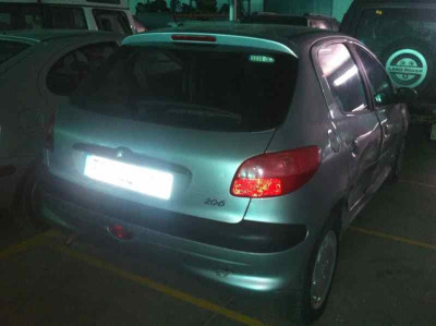 PEUGEOT 206