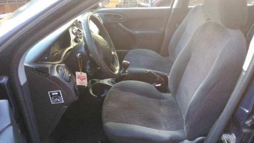  FORD FOCUS BERLINA (CAK) 