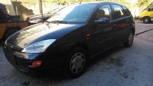  FORD FOCUS BERLINA (CAK) 