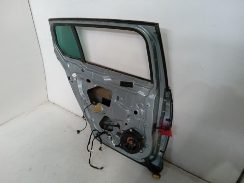 PUERTA TRASERA IZQUIERDA Renault MEGANE IV BERLINA 5P 