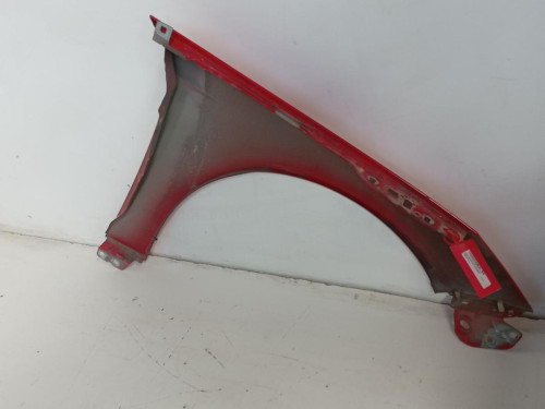 ALETA DELANTERA IZQUIERDA Ford FOCUS BERLINA (CEW) 