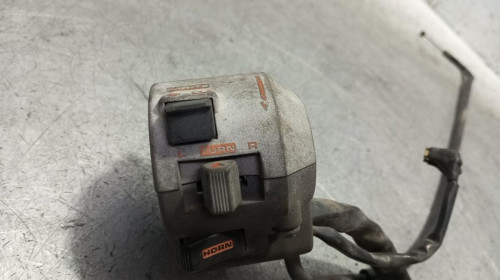 PIÑA LUCES IZQUIERDA used