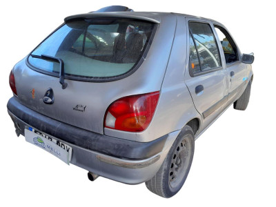 FORD FIESTA BERLINA (DX)