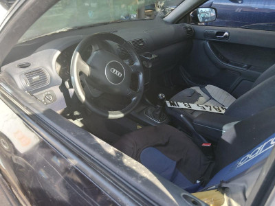 AUDI A3 (8L)