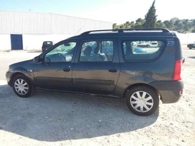 DACIA LOGAN 1