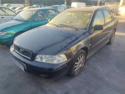 VOLVO S40 BERLINA