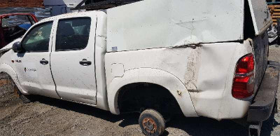 TOYOTA HILUX (KUN)