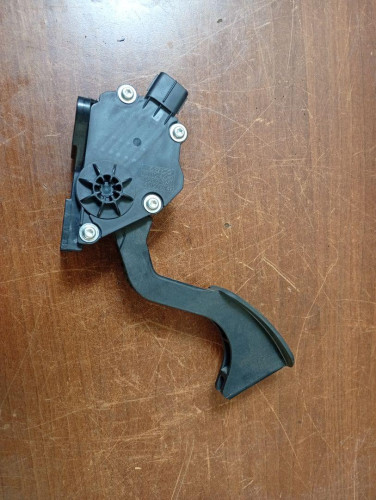 POTENCIOMETRO PEDAL Toyota RAV4 (A4) 