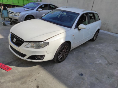 SEAT EXEO ST (3R5)