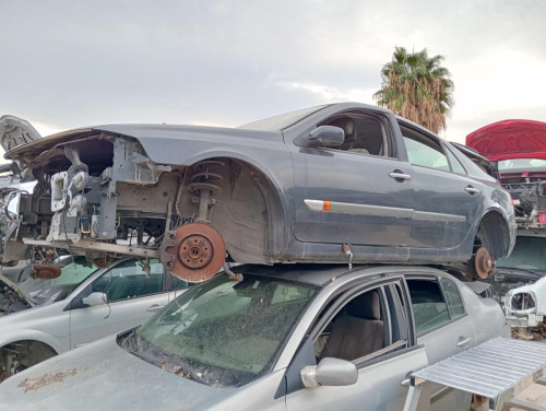  RENAULT LAGUNA II (BG0) 
