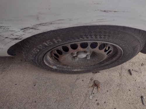 PASO RUEDA TRASERO IZQUIERDO OPEL CORSA D 