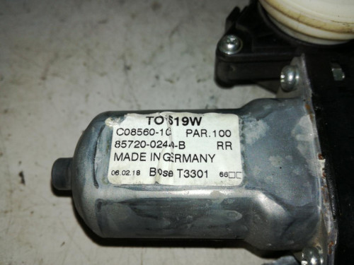 ELEVALUNAS TRASERO DERECHO Toyota AURIS (E18) 
