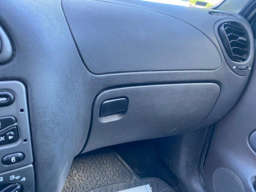  FORD FIESTA BERLINA (DX) 