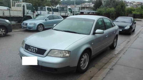 AUDI A6 BERLINA (4B2) — vehículo donante para recambios 