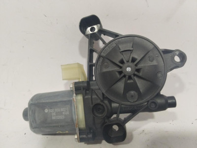 MOTOR ELEVALUNAS DELANTERO DERECHO, CUPRA