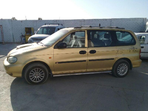  KIA CARNIVAL 