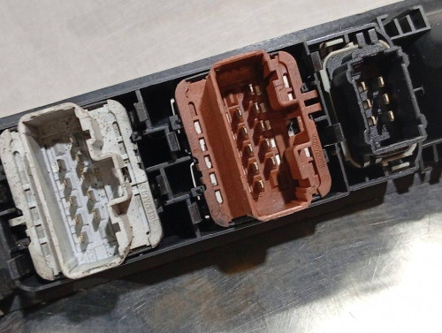  MANDO ELEVALUNAS DELANTERO IZQUIERDO RENAULT ESPACE IV (JK0) 