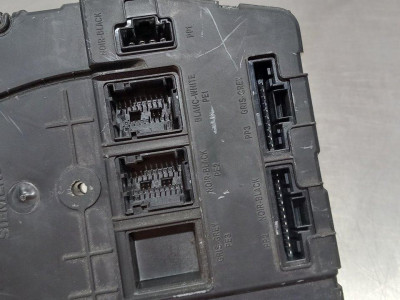 CAJA RELES / FUSIBLES, RENAULT, MEGANE II CLASSIC BERLINA