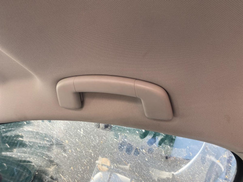 ASIDERO TECHO DELANTERO DERECHO Volkswagen GOLF VII (5G1/BE1) 
